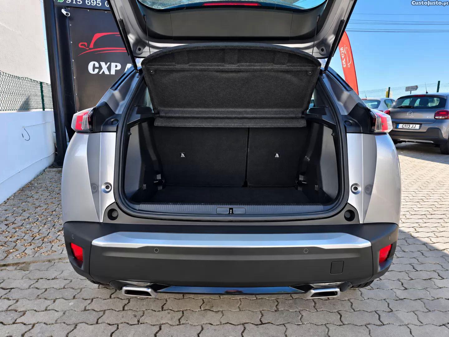 Peugeot 2008 Puretech 130 eat8 active pack — fotografia 4