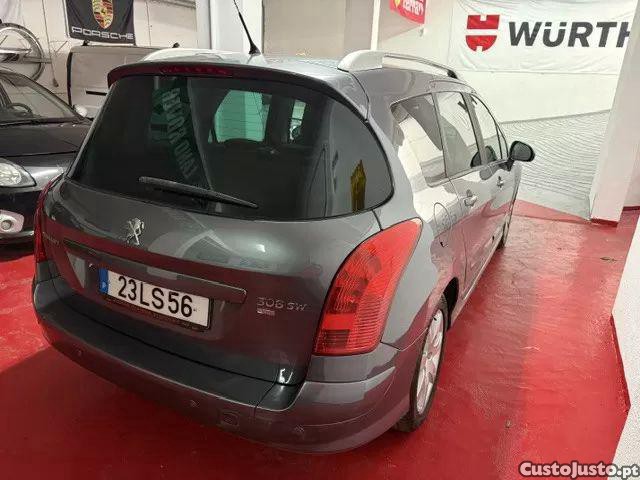 Peugeot 308 1.6 bluehdi — fotografia 16