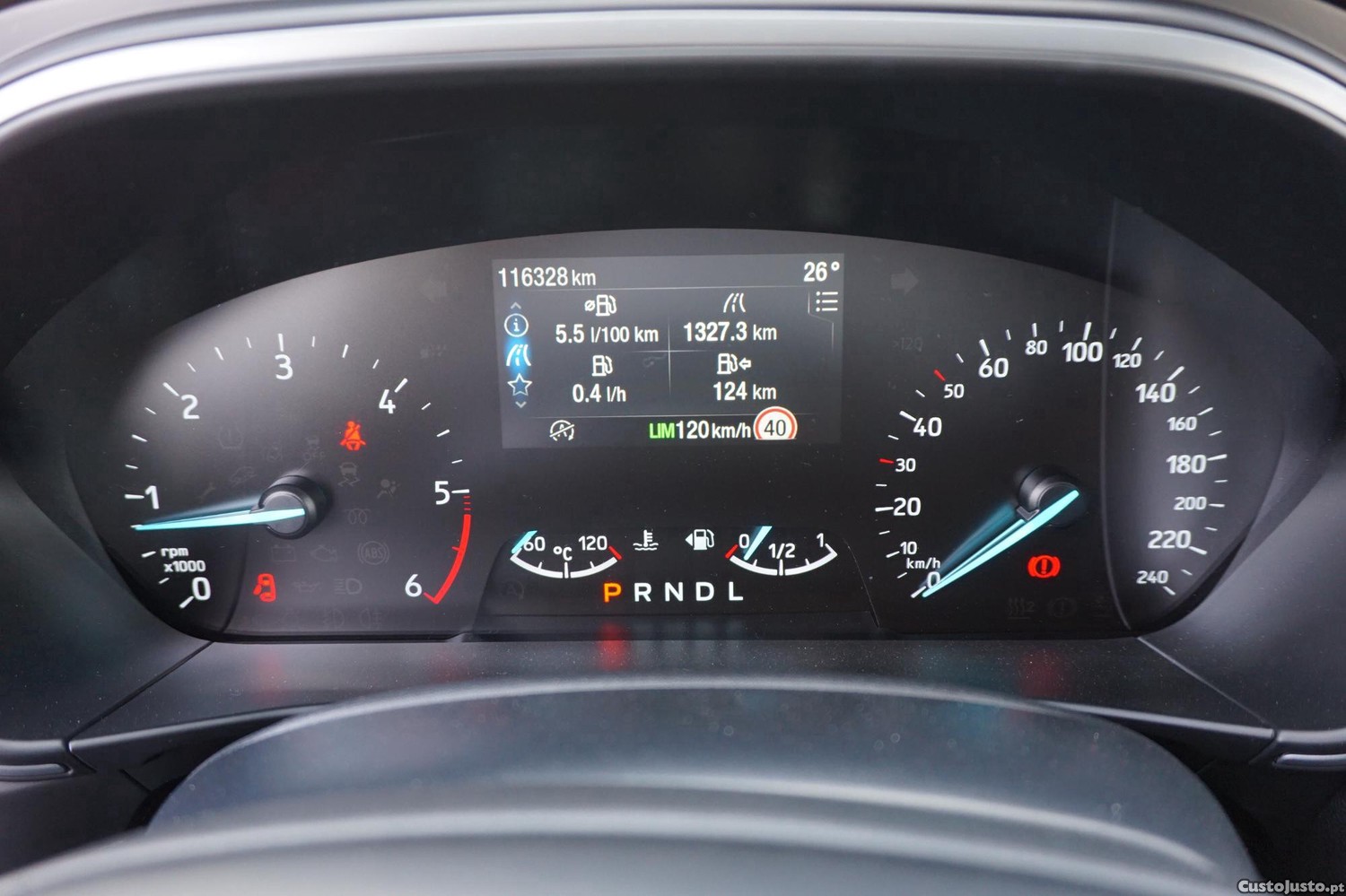 Ford Focus 1.5 tdci 120 PowerShift Connected — fotografia 3