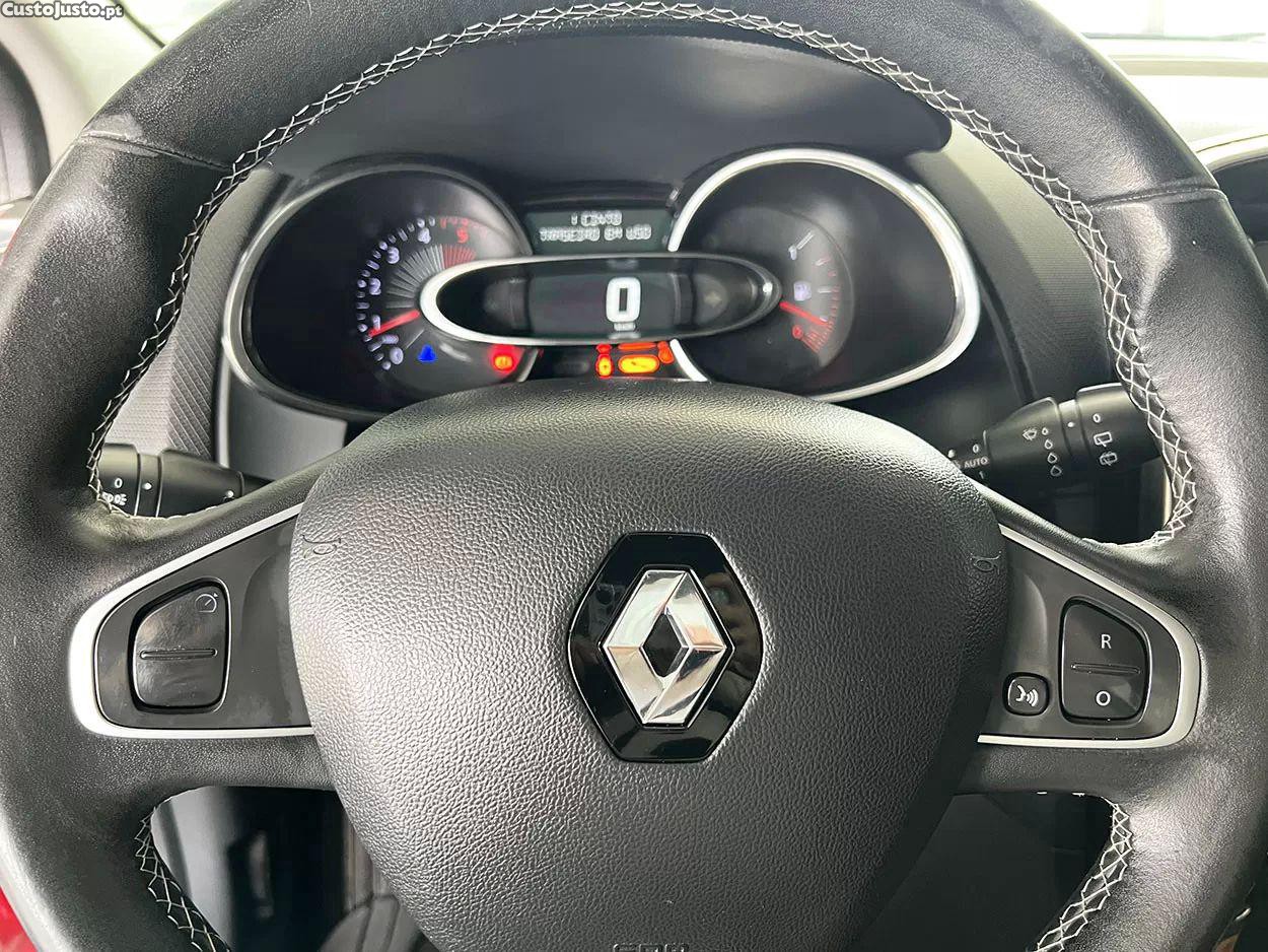 Renault Clio 1.5 dci gt line — fotografia 6