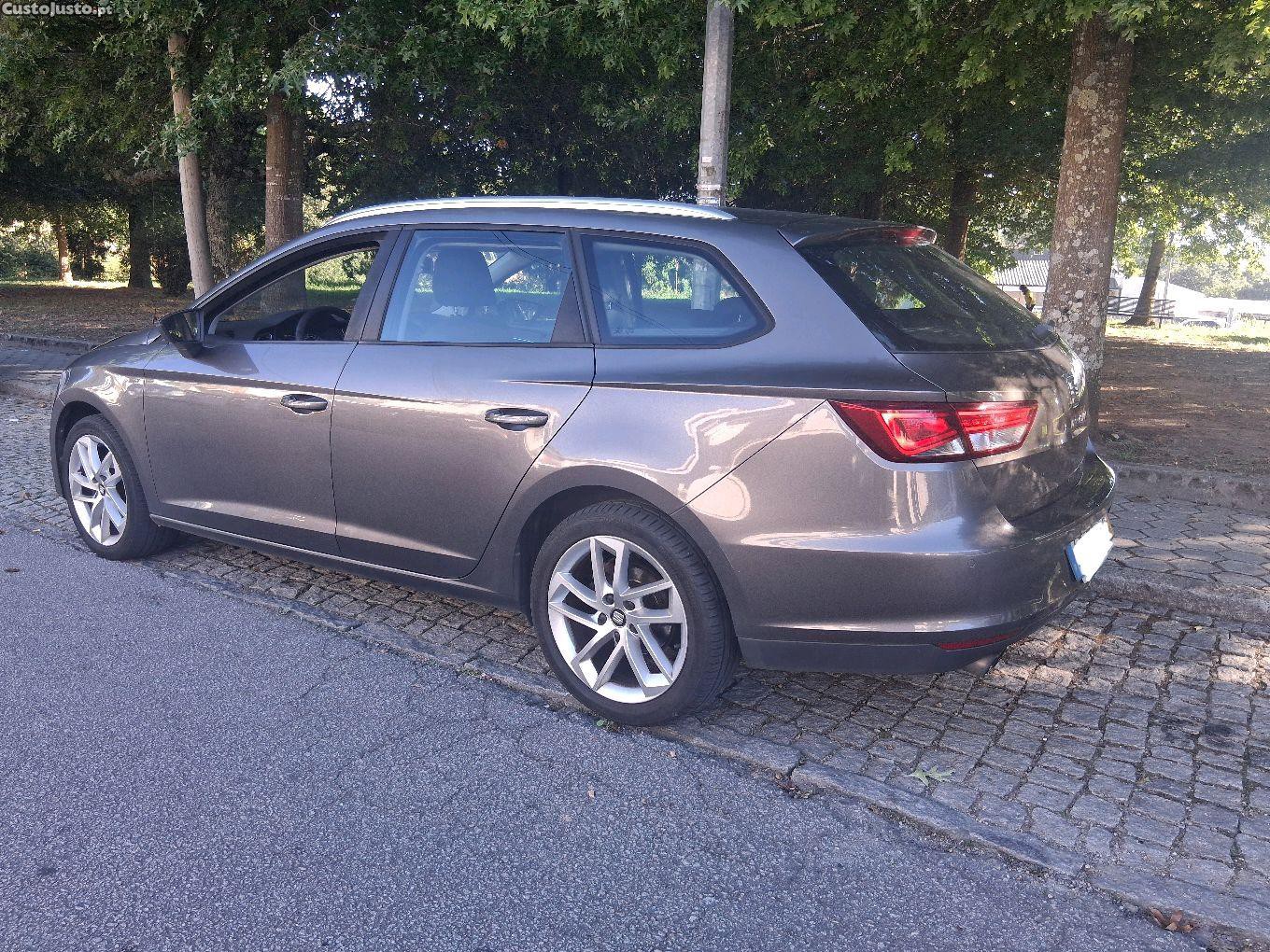 SEAT Leon St 1.6 Tdi Nacional — fotografia 3