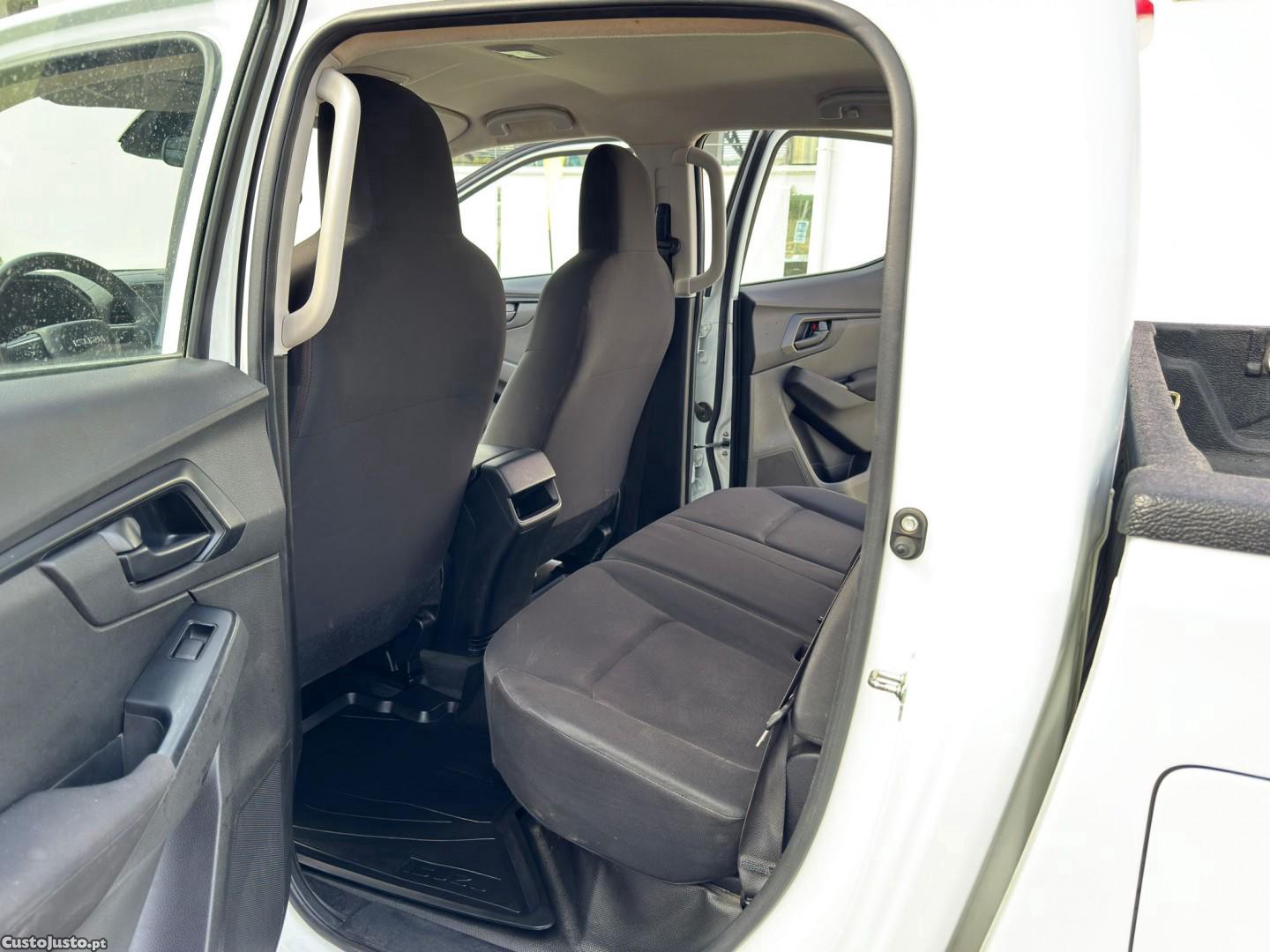 Isuzu D-Max 1.9 Ddi CD 4WD L 164cv — fotografia 19