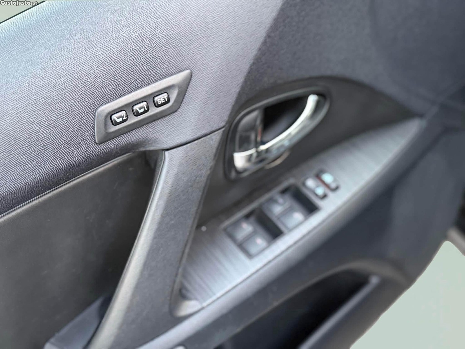 Toyota Avensis 2.2 D-4D Ex.+Pele+GPS — fotografia 9
