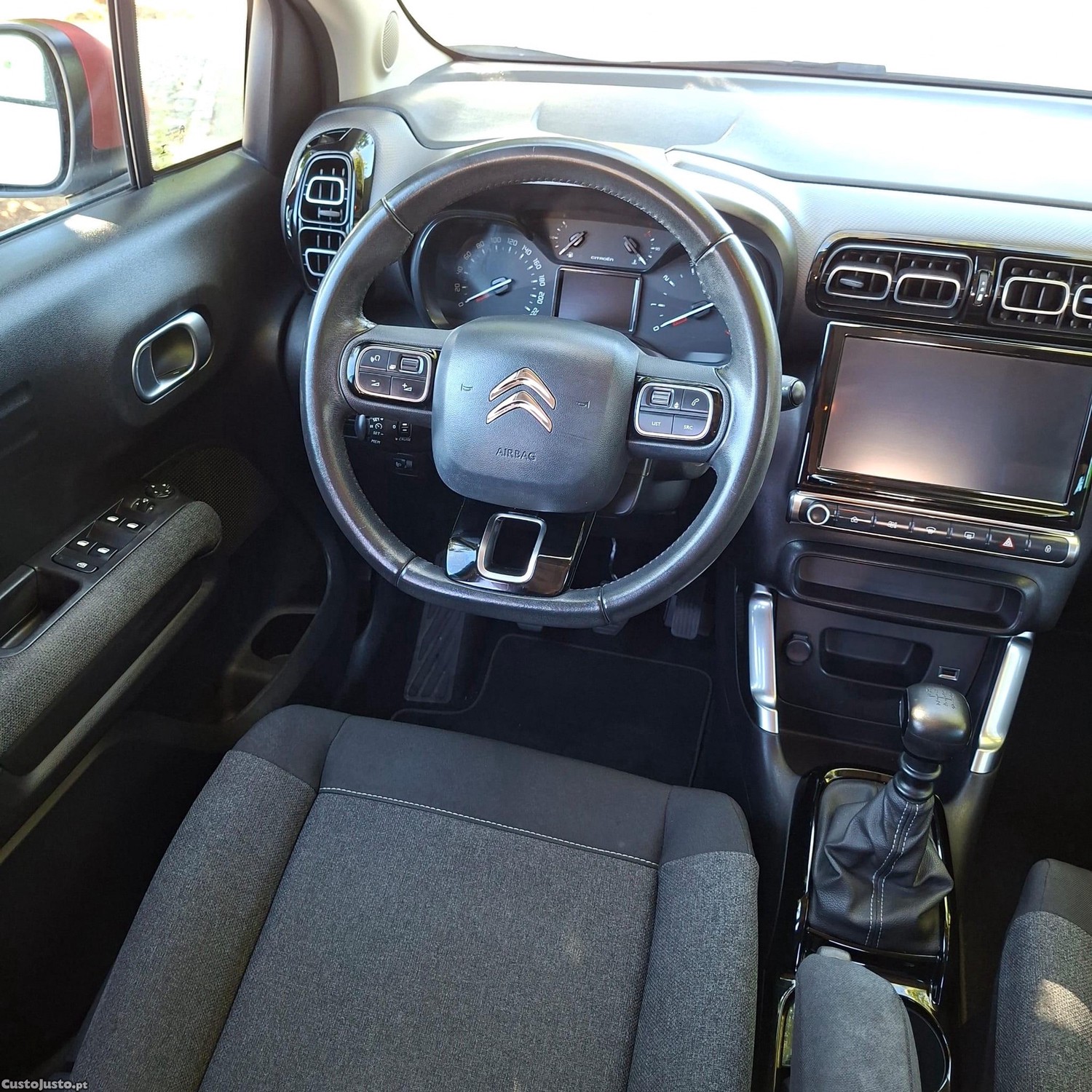 Citroën C3 1.2 PureTech C-Series — fotografia 16