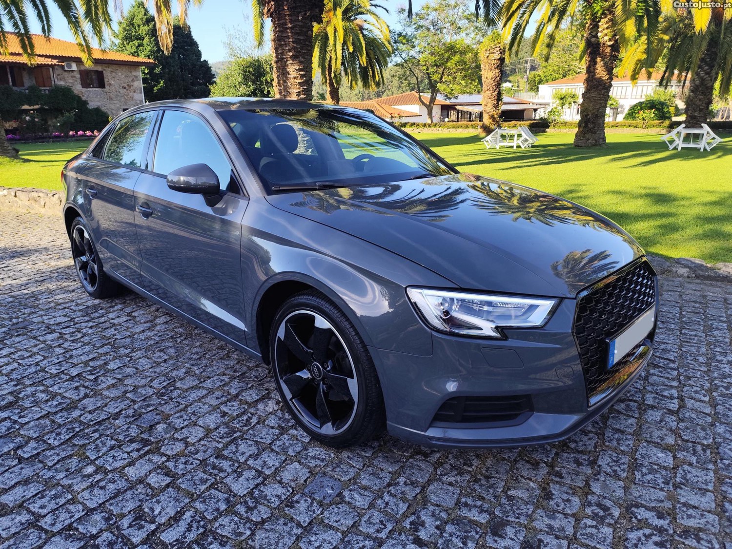 Audi A3 Limousine - S-Line - Caixa Automática DSG - Aceito Retoma — fotografia 9