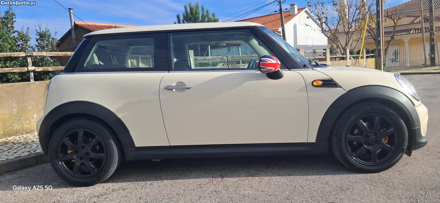 MINI One 1.6 diesel /90cv / 6 velocidades — fotografia 8