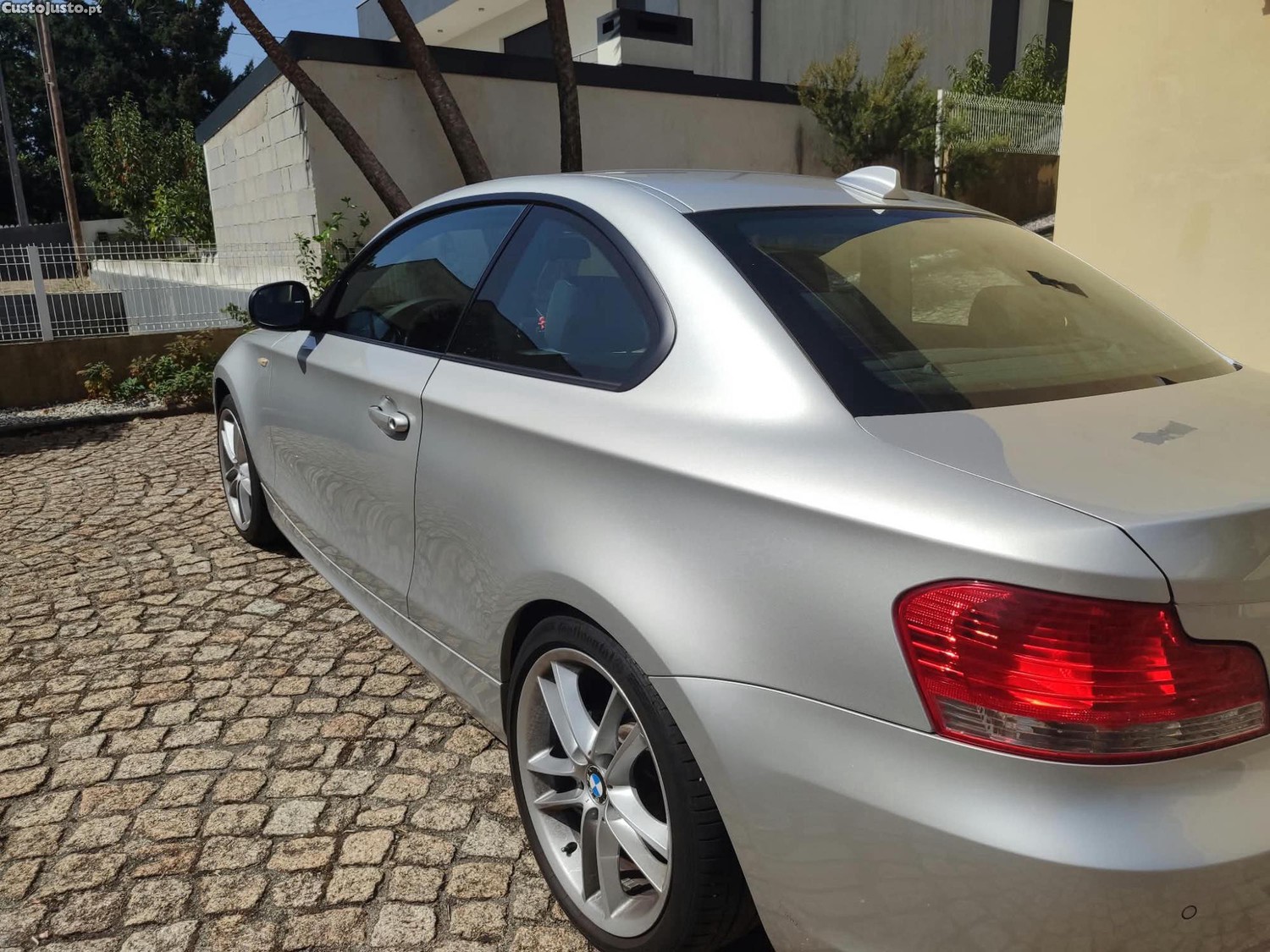 BMW 118 d — fotografia 6