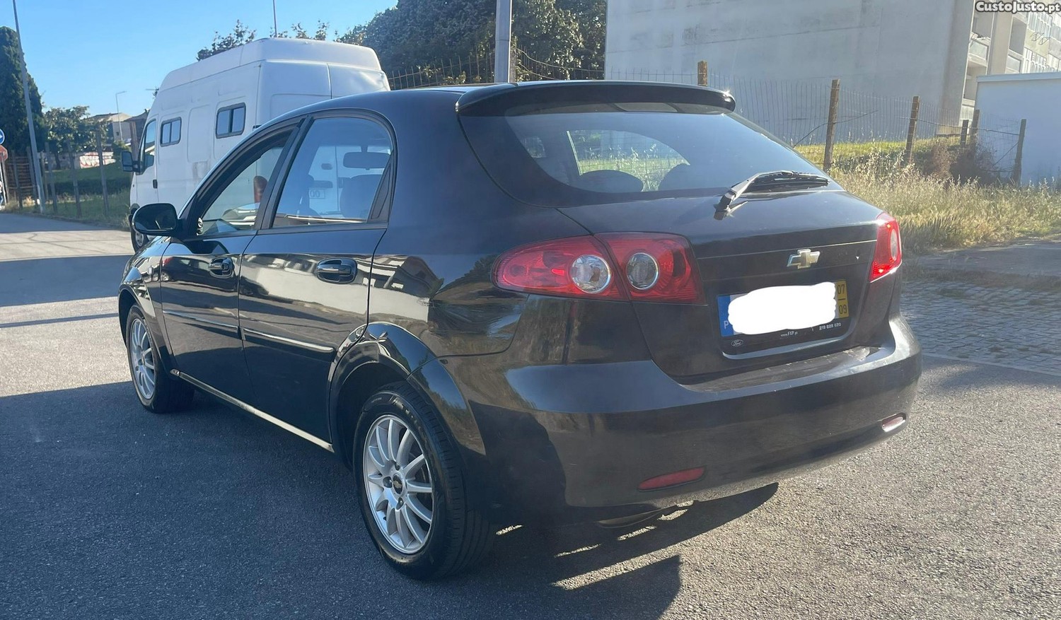 Chevrolet Lacetti Deluxe — fotografia 8