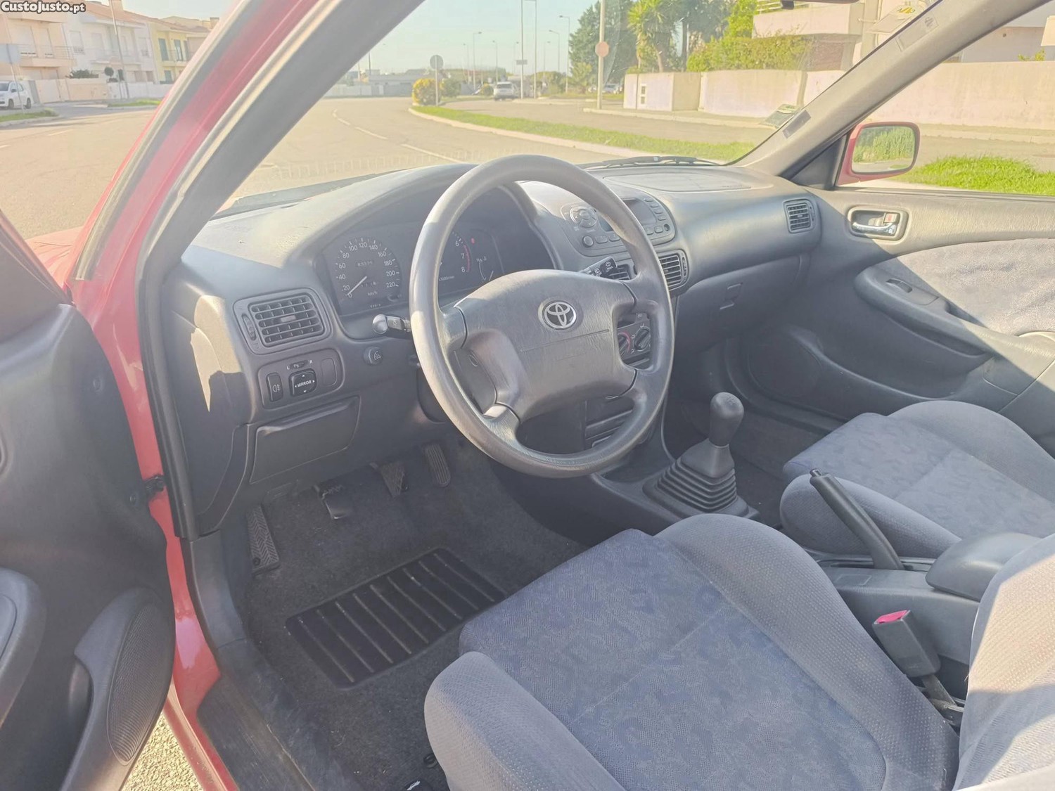 Toyota Corolla 1.4 — fotografia 5