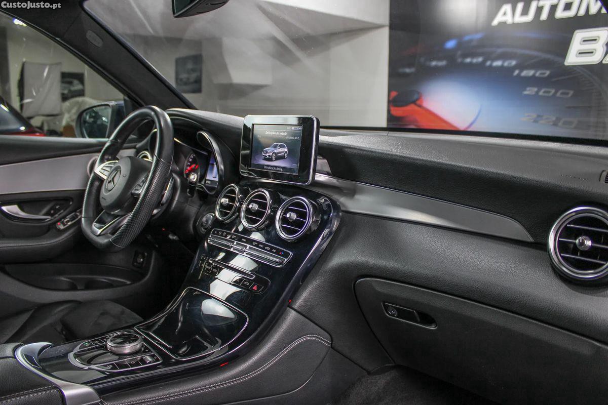 Mercedes-Benz GLC 250 d AMG Line 4-Matic — fotografia 3