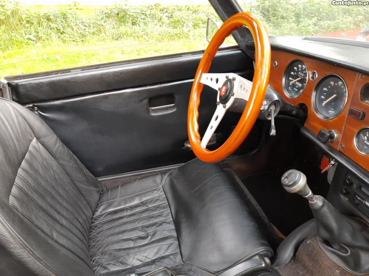 Triumph Spitfire 1500 TC Cabrio — fotografia 4