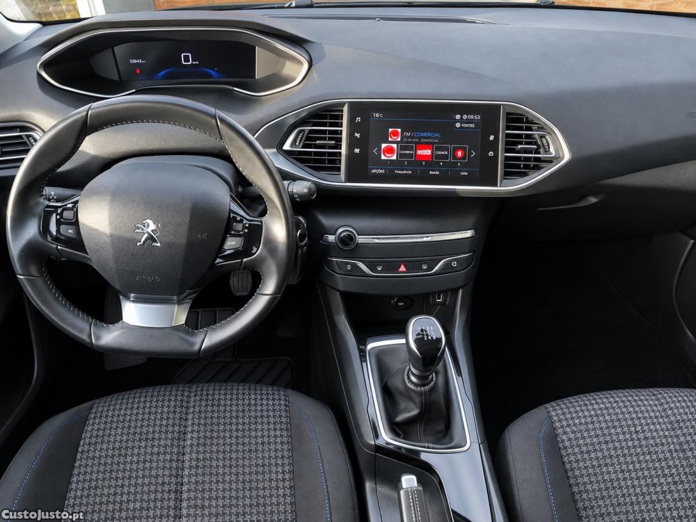 Peugeot 308 1.5 BlueHDi Style — fotografia 7