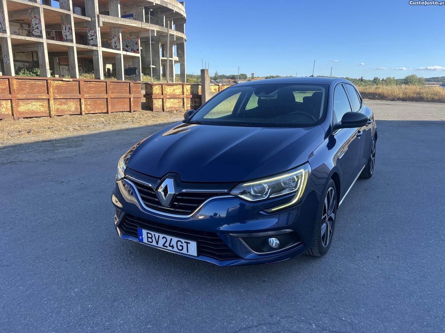 Renault Mégane 1.5 dci limited — fotografia 9