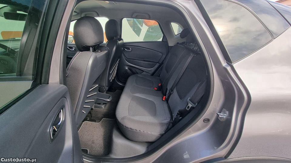 Renault Captur 0.9 — fotografia 3