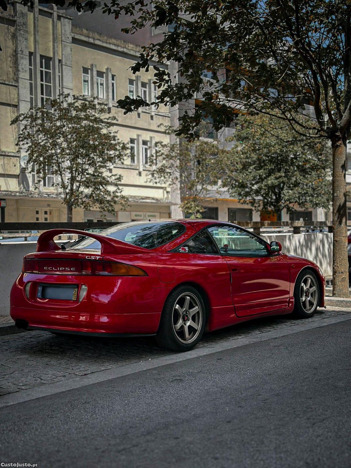 Mitsubishi Eclipse GST — fotografia 5