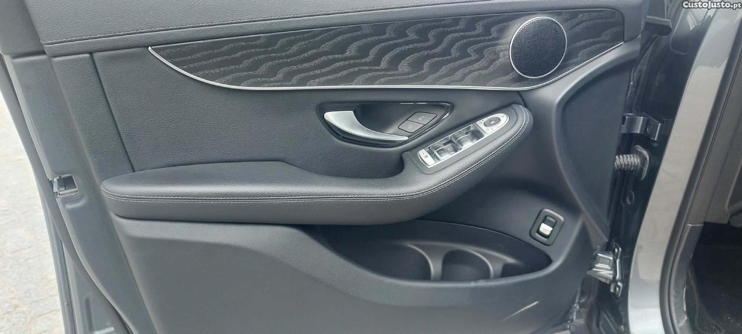 Mercedes-Benz GLC 220 Coupé Nacional 4matic - 19 foto 5