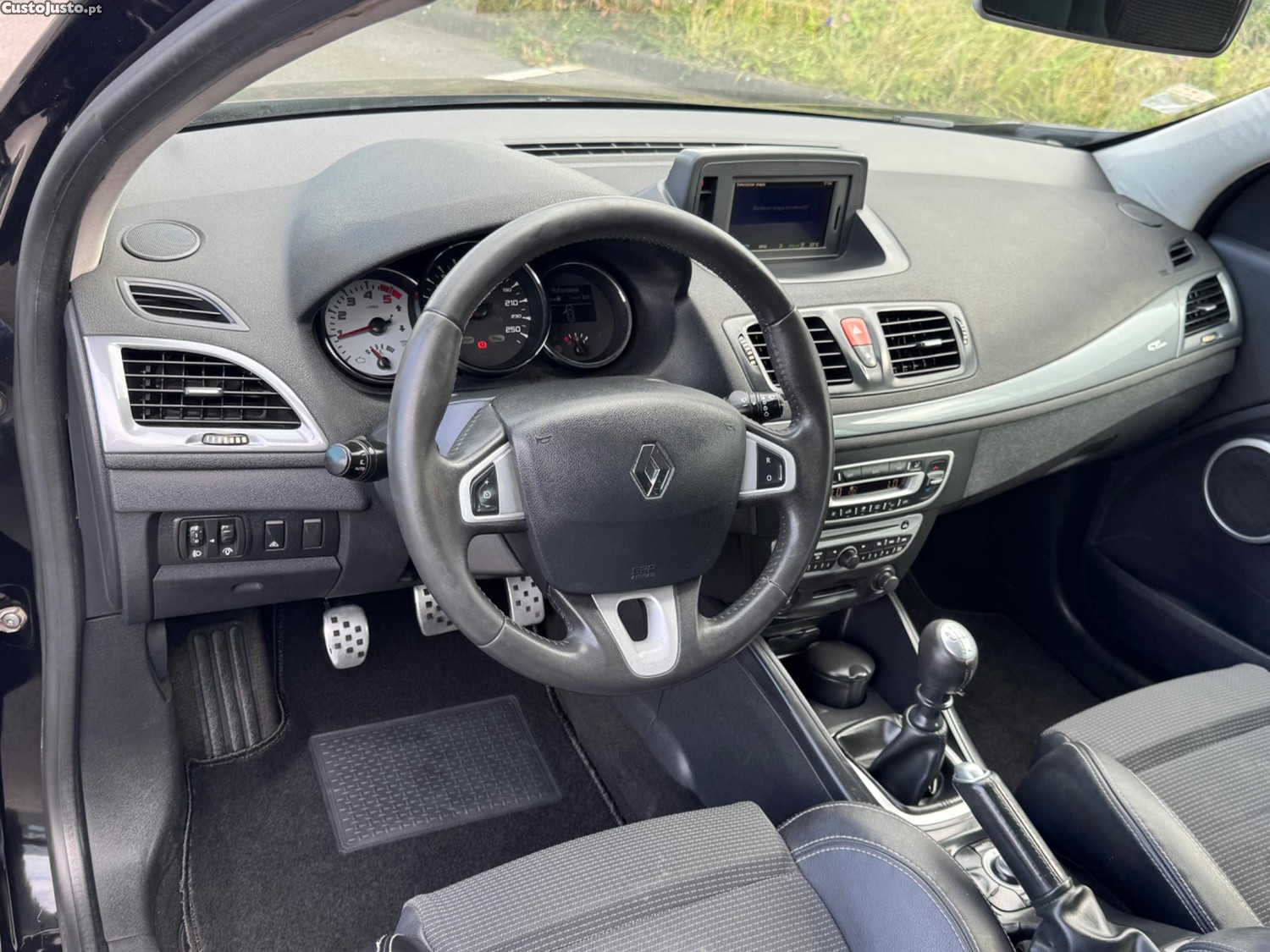 Renault Mégane Diesel 110CV GTLINE Full Extras - 11 foto 5