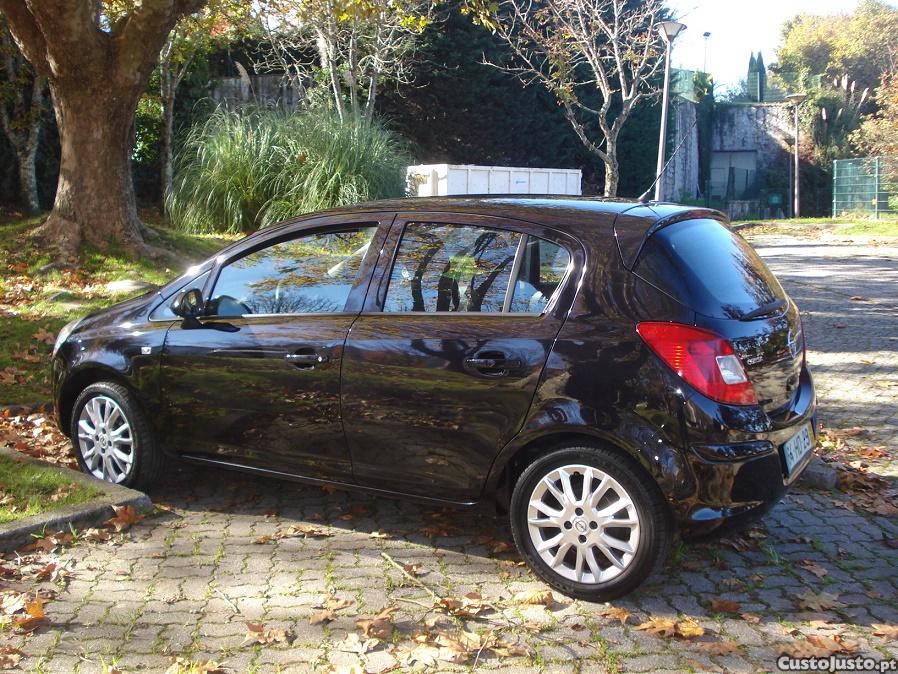 Opel Corsa 1.2 AUTOMÁTICO - 09 foto 3