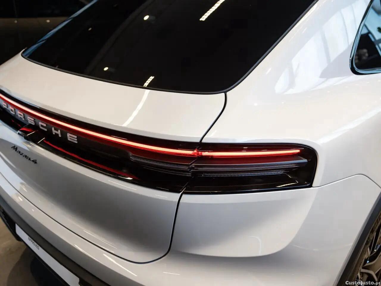 Porsche Macan Electric 4 — fotografia 12