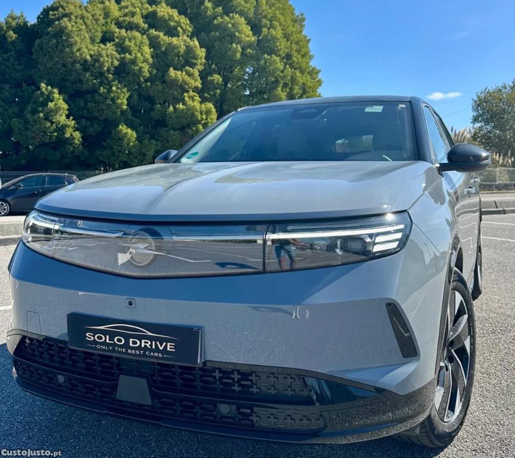 Opel Grandland Electric GS (C/NOVO, 5 MIL KMS, IVA DEDUTIVEL) - 26 — photo 2