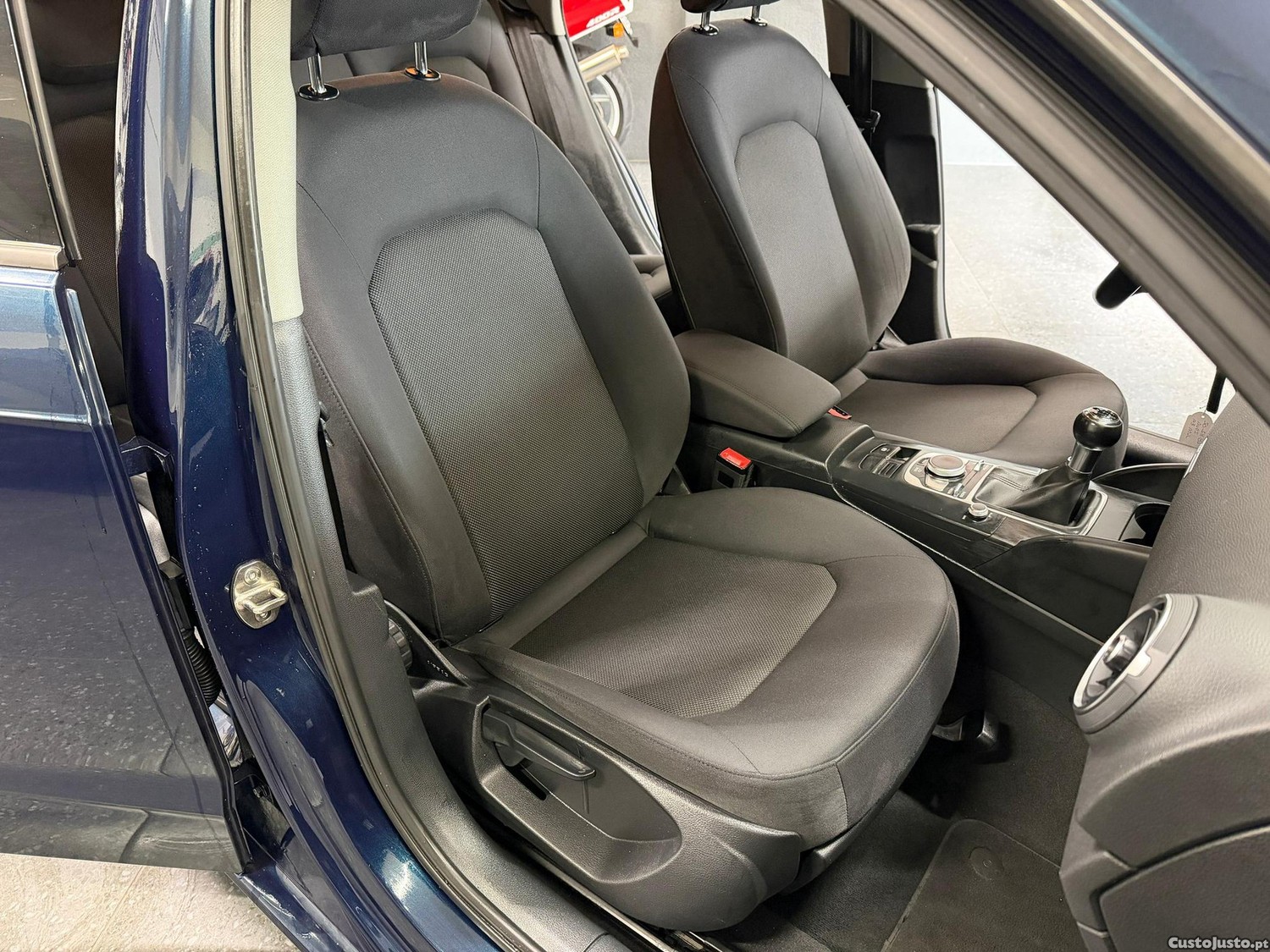Audi A3 Sportback 1.6 TDI Advance Ultra — fotografia 10