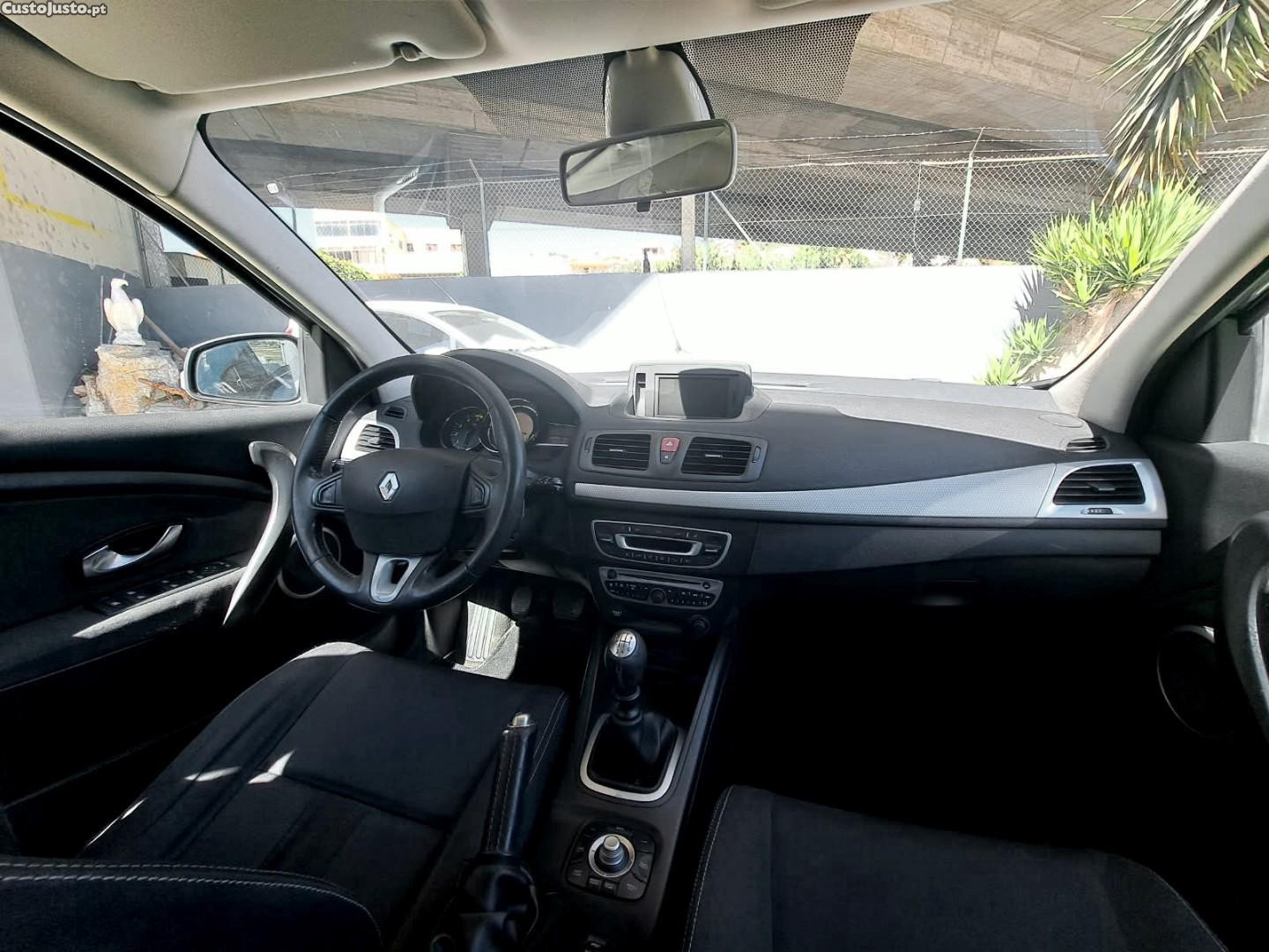 Renault Mégane 1.5 dCi Bose Edition — fotografia 3
