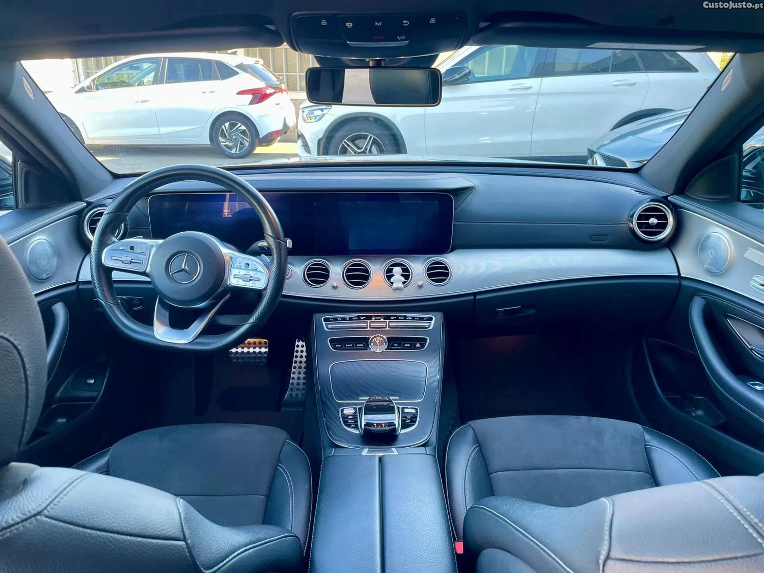 Mercedes-Benz E 300 d AMG Line — fotografia 11