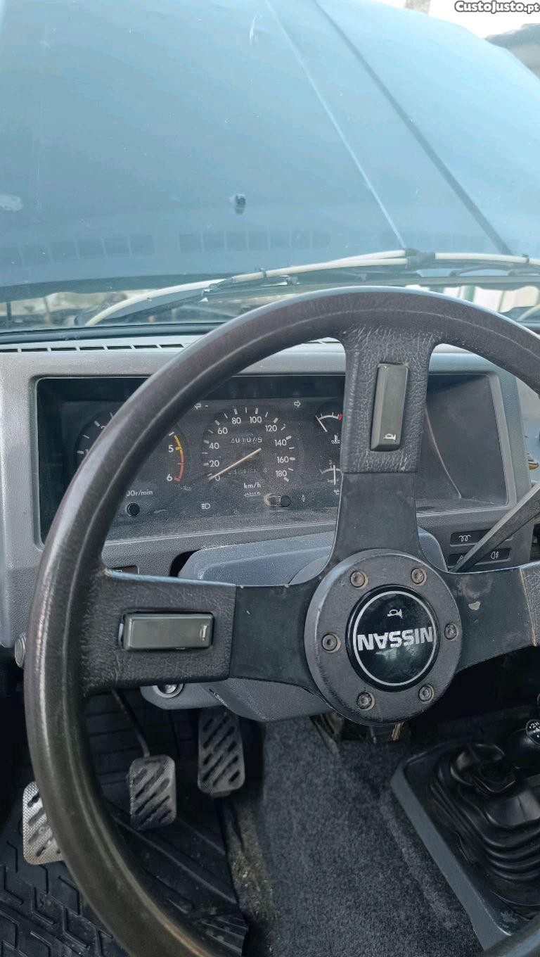 Nissan Patrol 260 lx — fotografia 2
