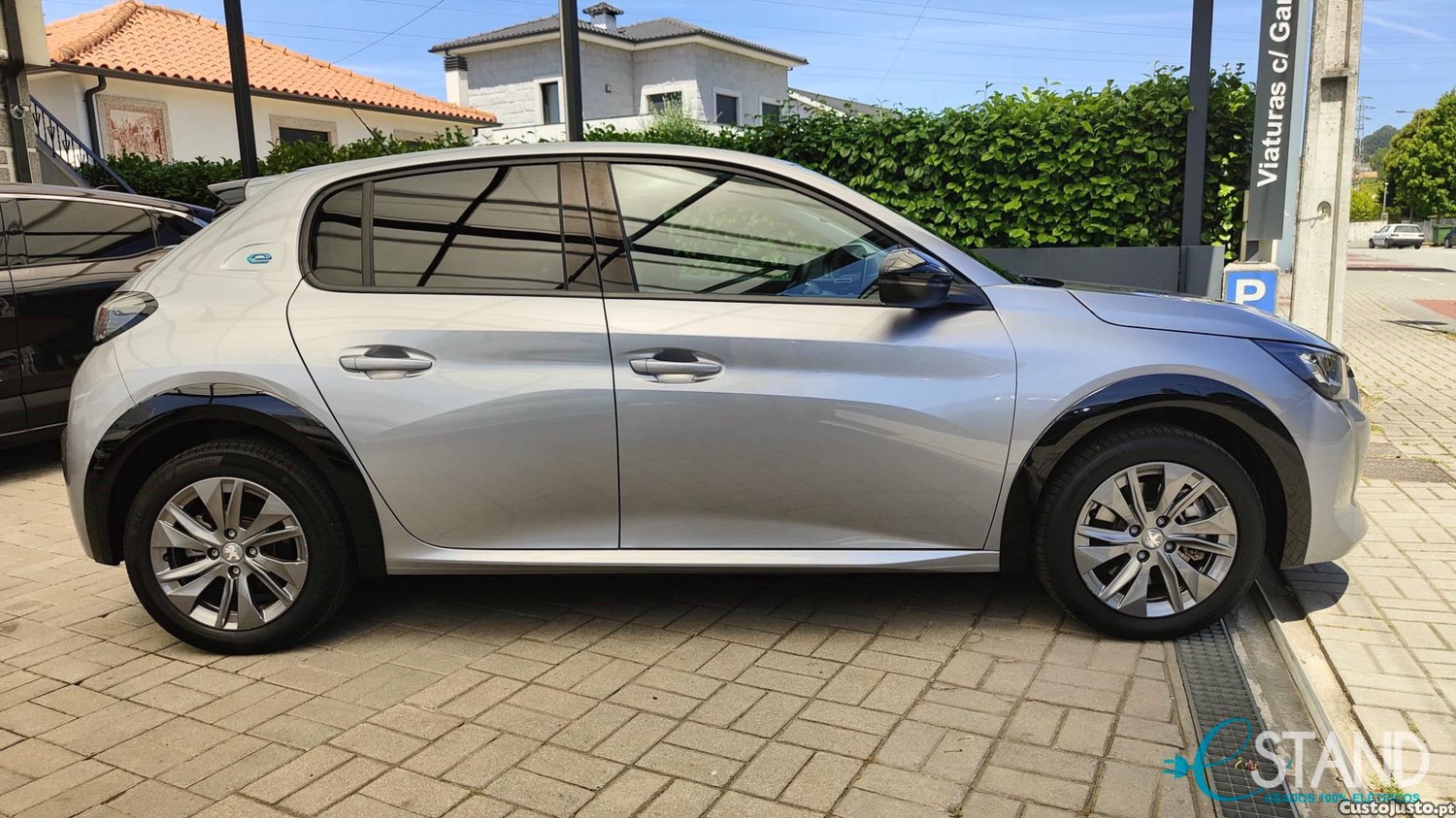 Peugeot e-208 Active Pack — fotografia 10