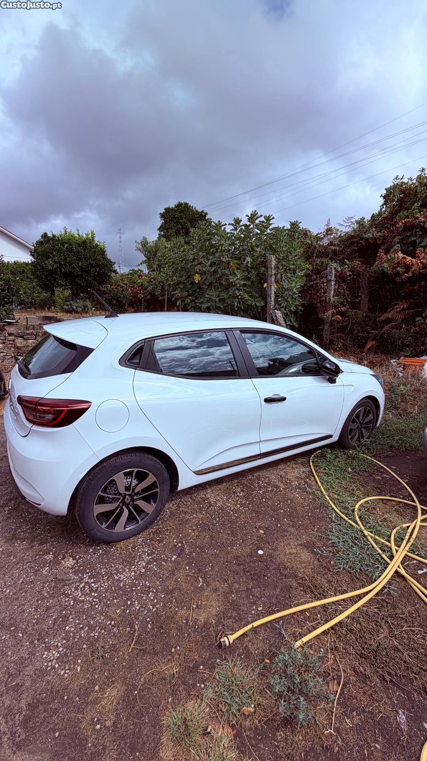 Renault Clio 1.5 dCi 2020 — fotografia 3