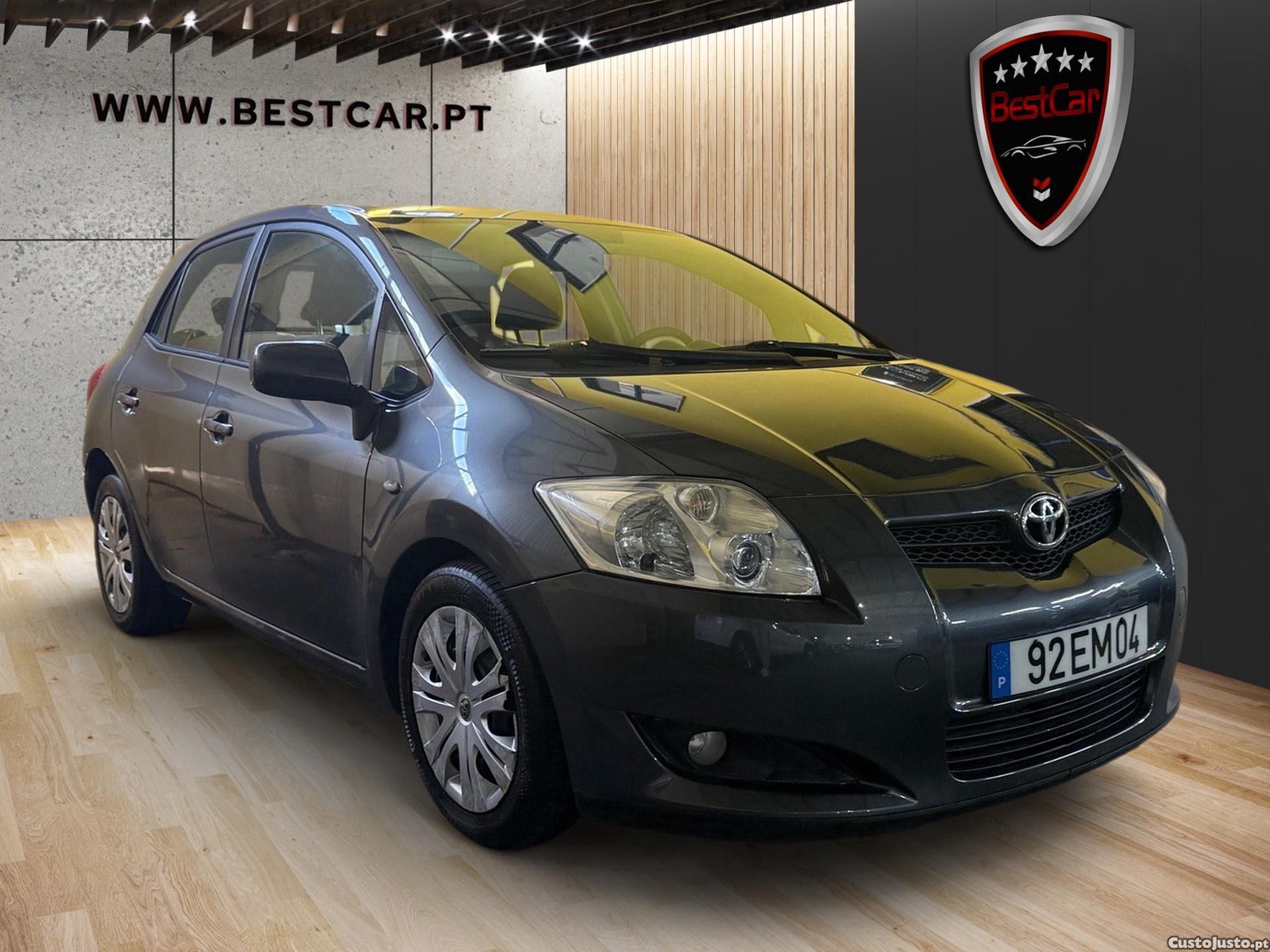 Toyota Auris 1.4 D-4D - 07 foto 2