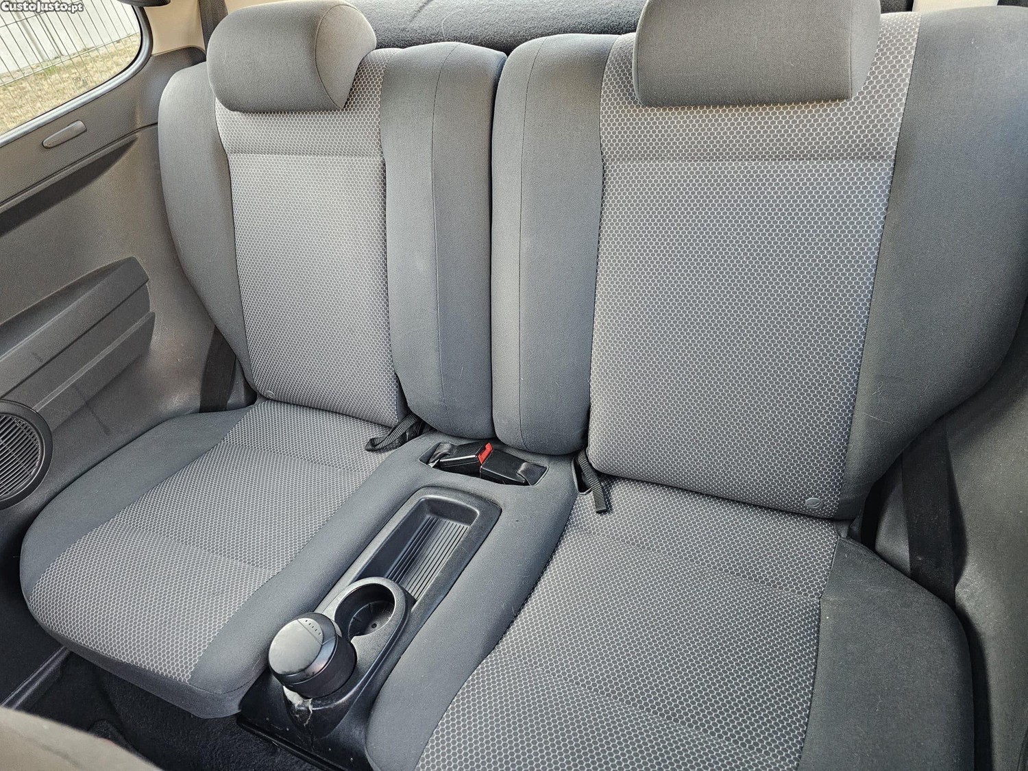 Volkswagen Fox 1.2 Gasolina — fotografia 4