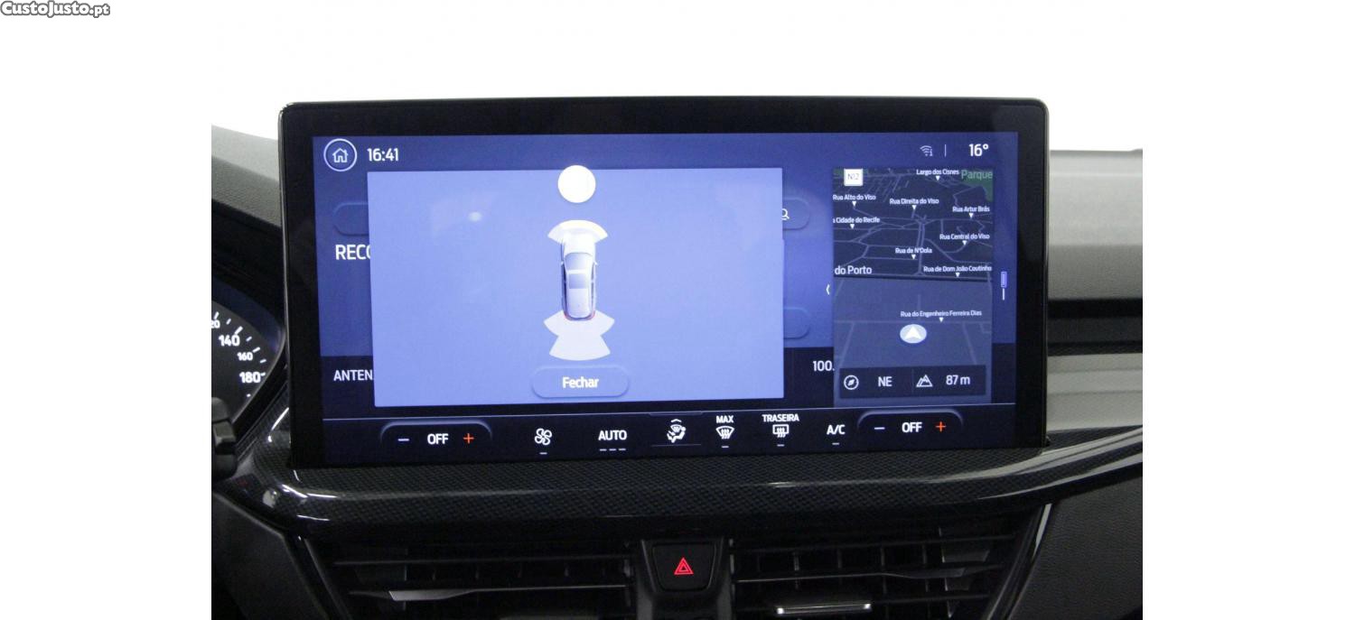 Ford Focus 1.0 EcoBoost 125cv MHEV ST-Line — fotografia 8