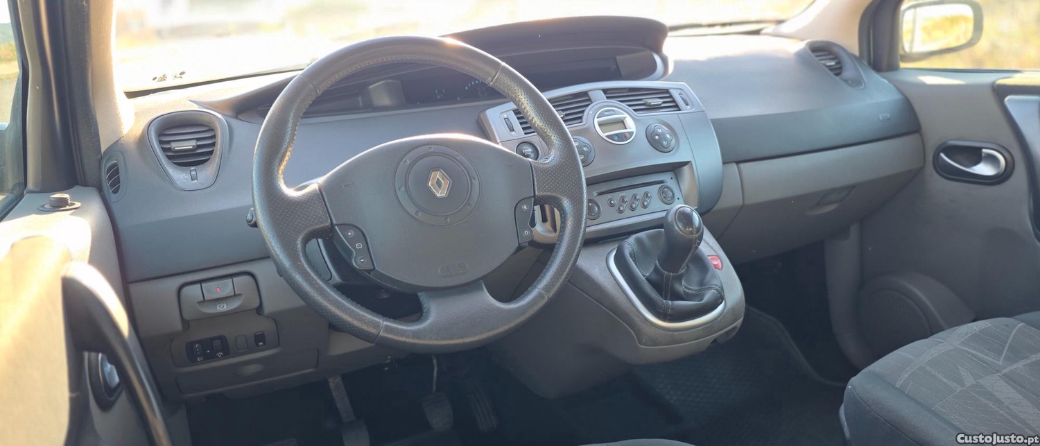 Renault Scénic Scenic - 04 foto 4