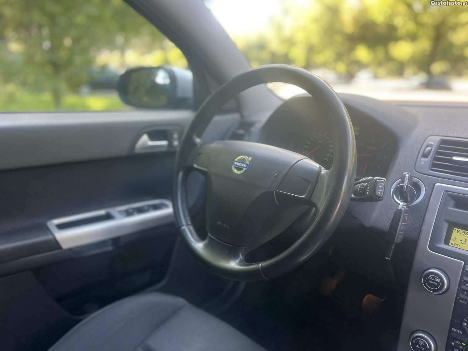 Volvo V50 Kinetic — fotografia 3