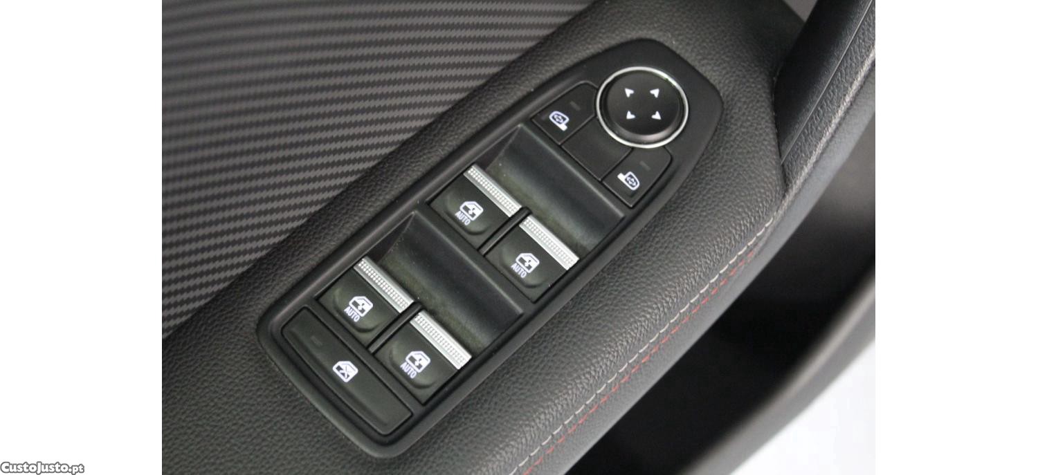 Renault Captur RS Line 1.0 Tce 90cv — fotografia 17