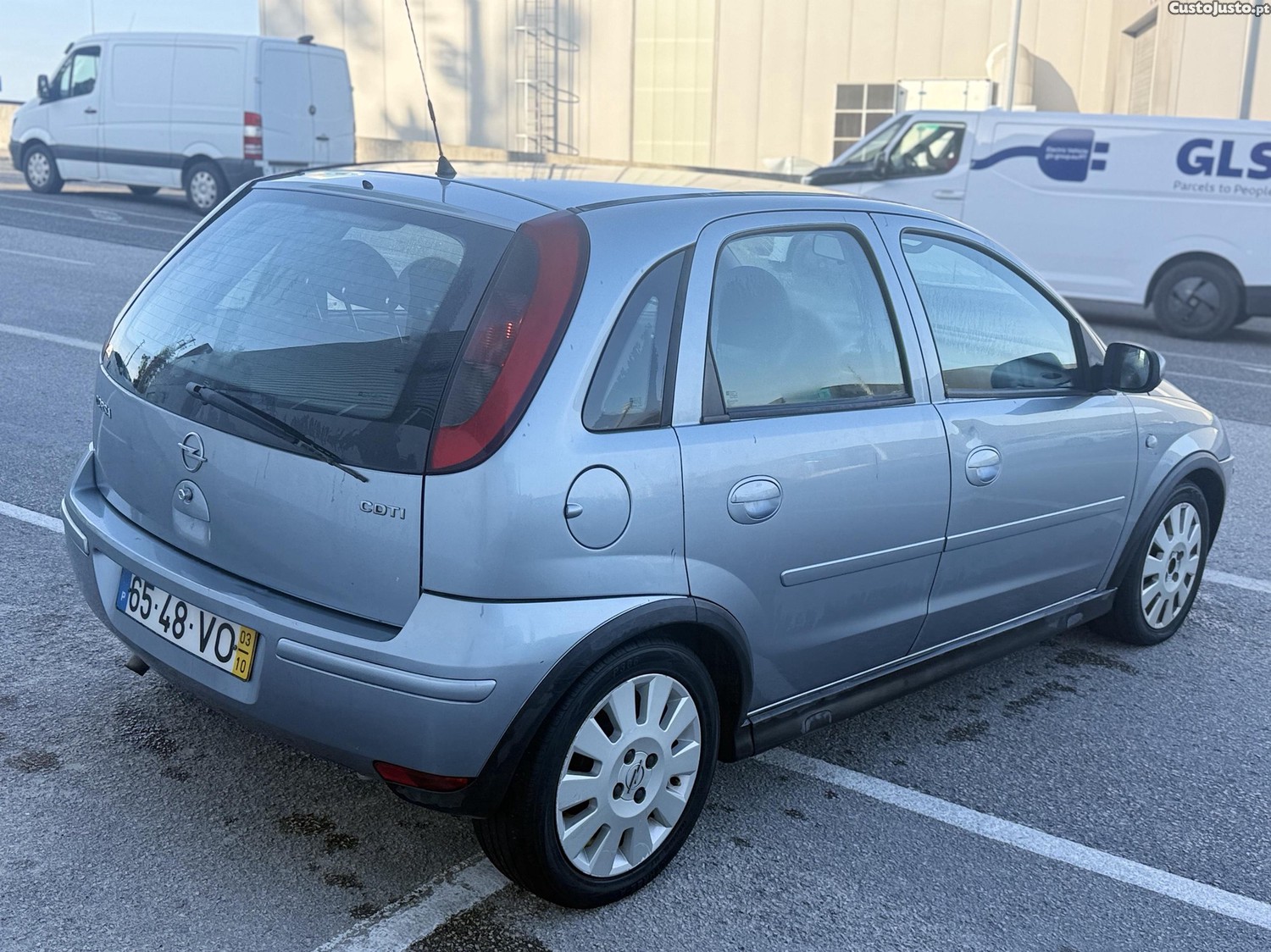 Opel Corsa 1.3 cdti — photo 5