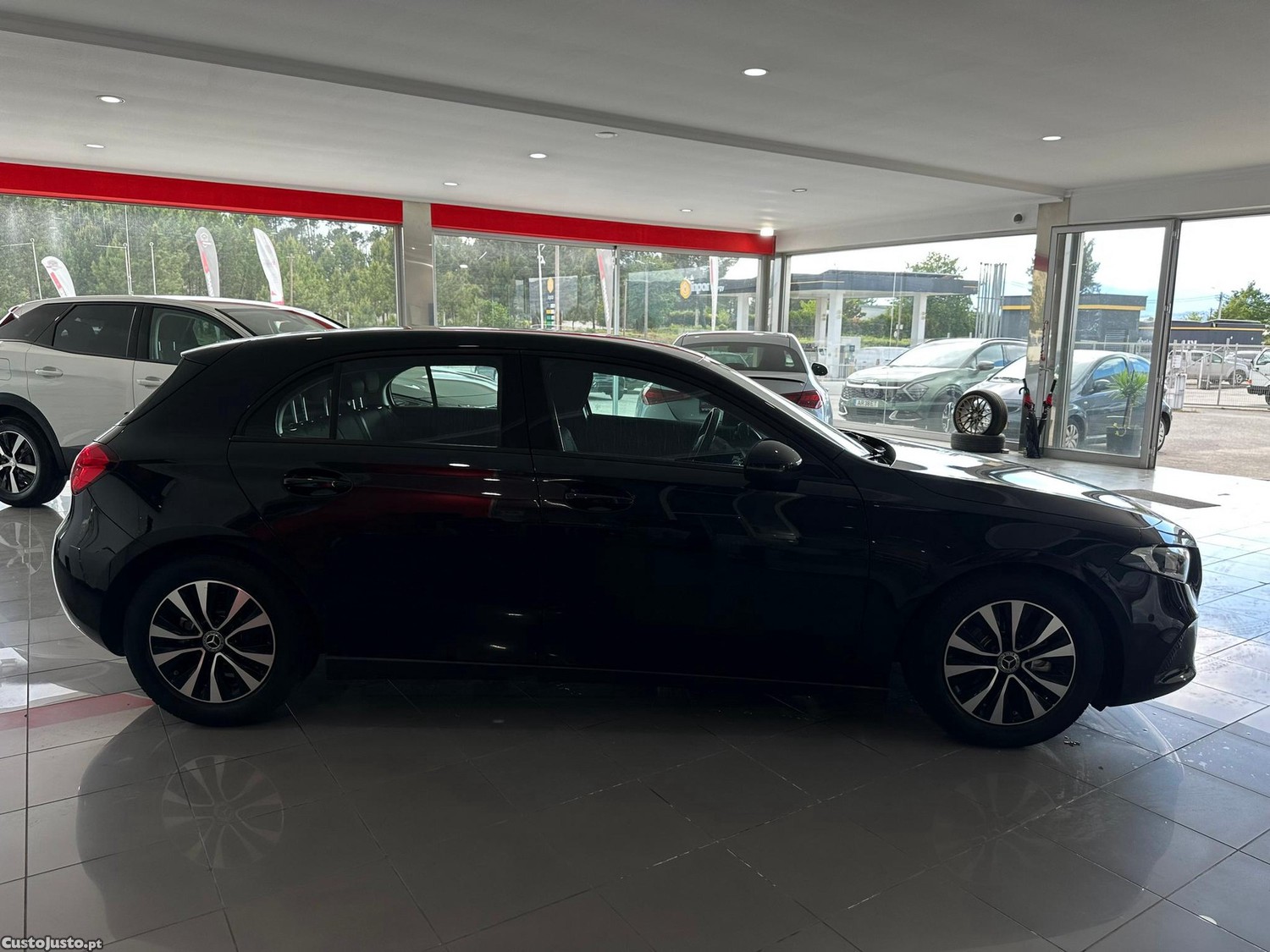 Mercedes-Benz A 180 d Style Plus — fotografia 22