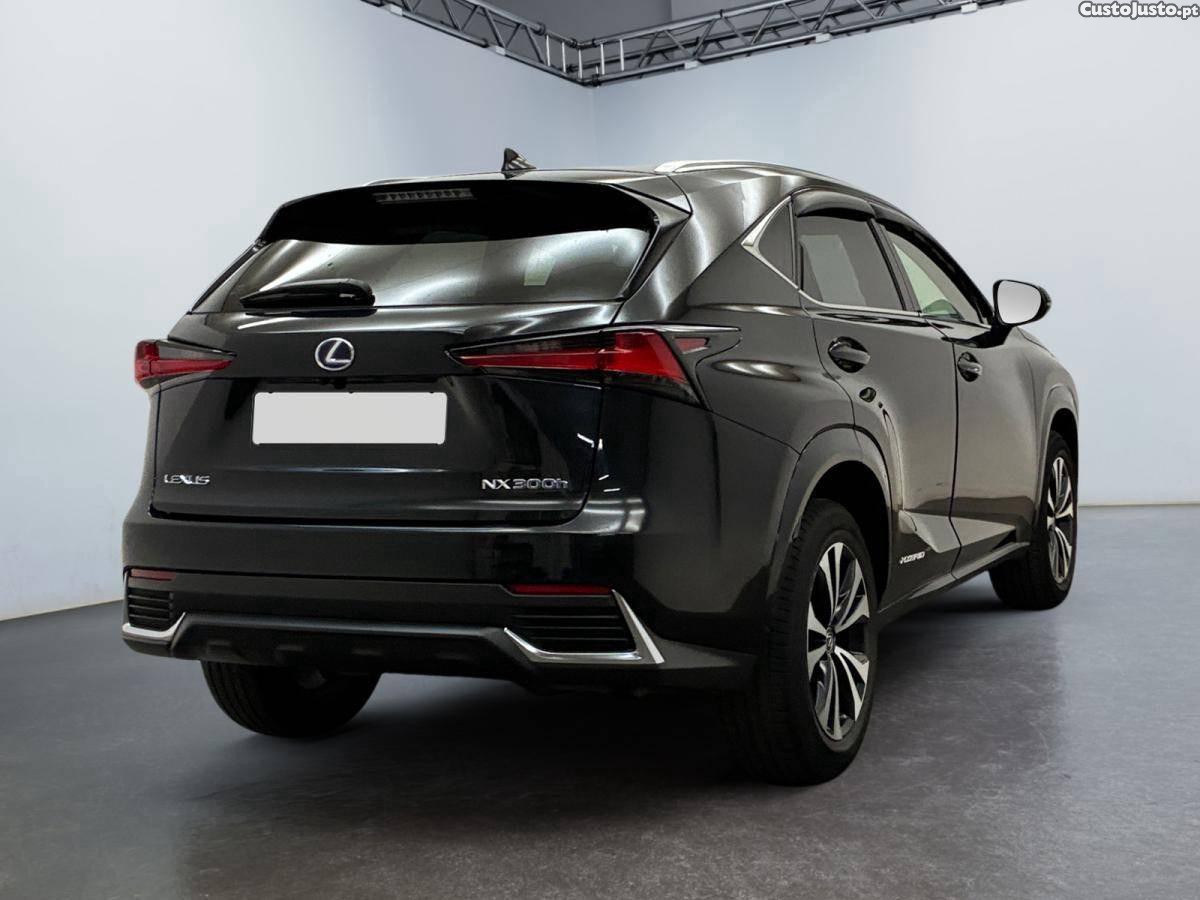 Lexus NX 300h Business Pack 2WD - 21 — photo 2