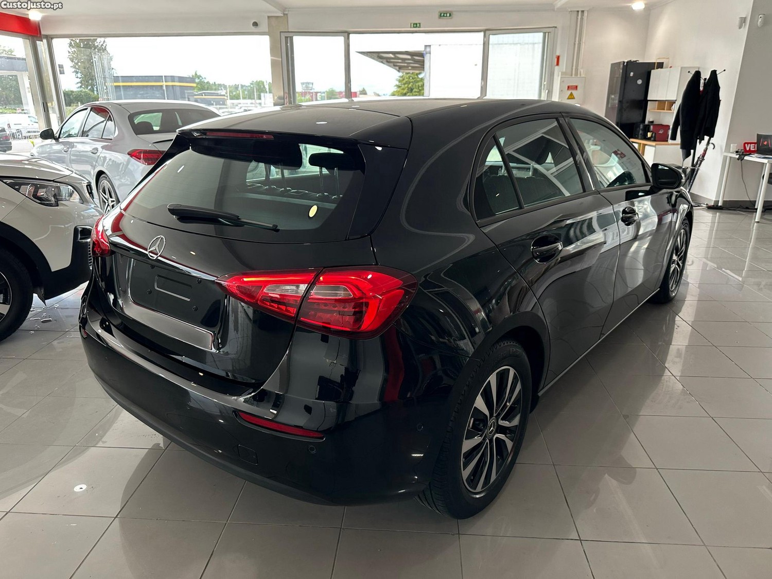 Mercedes-Benz A 180 d Style Plus — fotografia 21
