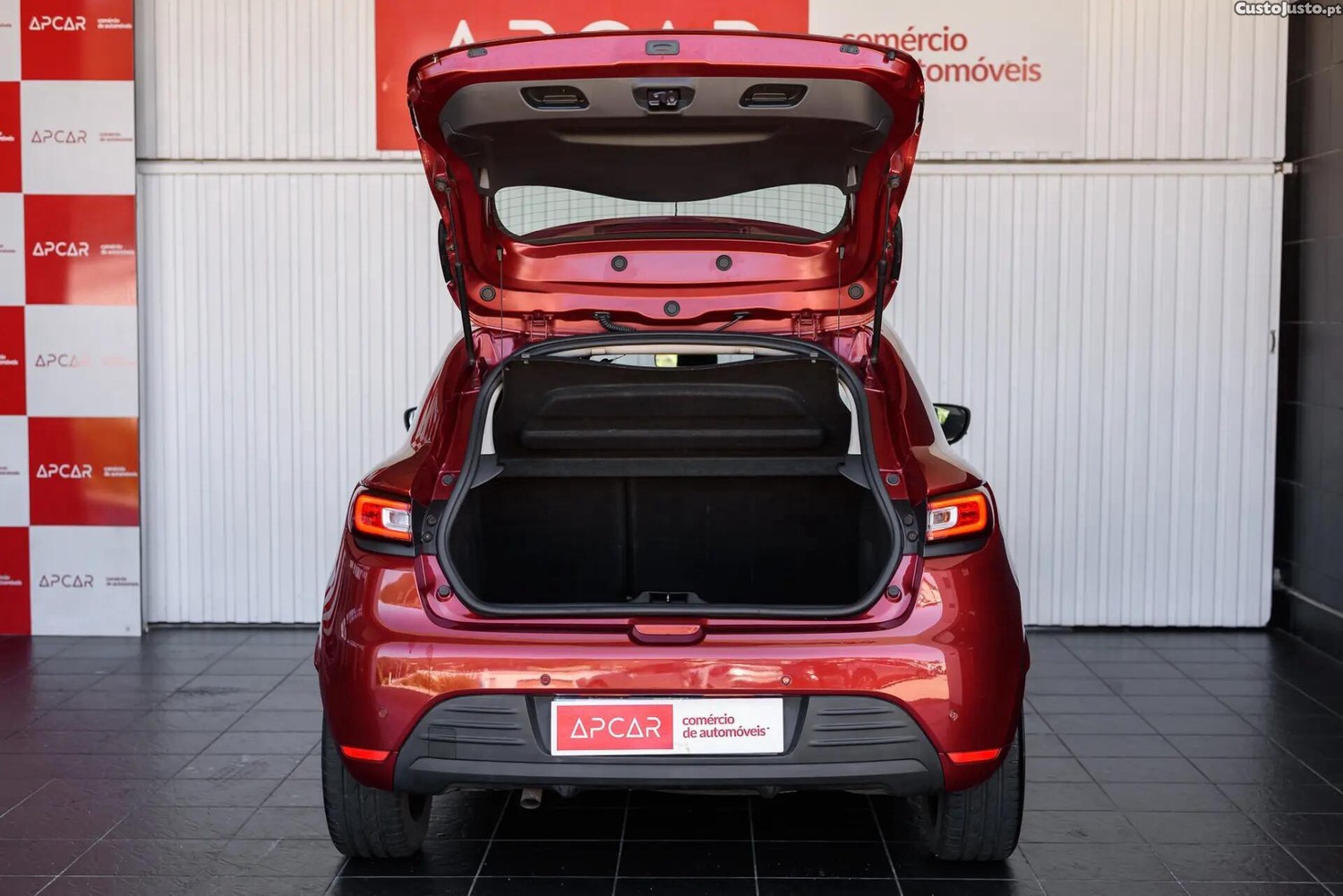 Renault Clio 1.5 dCi Limited EDition — fotografia 18