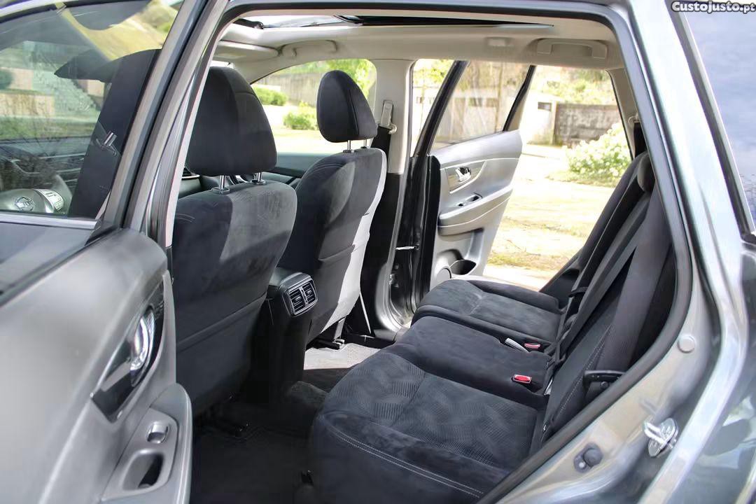 Nissan X-Trail TEKNA 7 lugares — fotografia 3