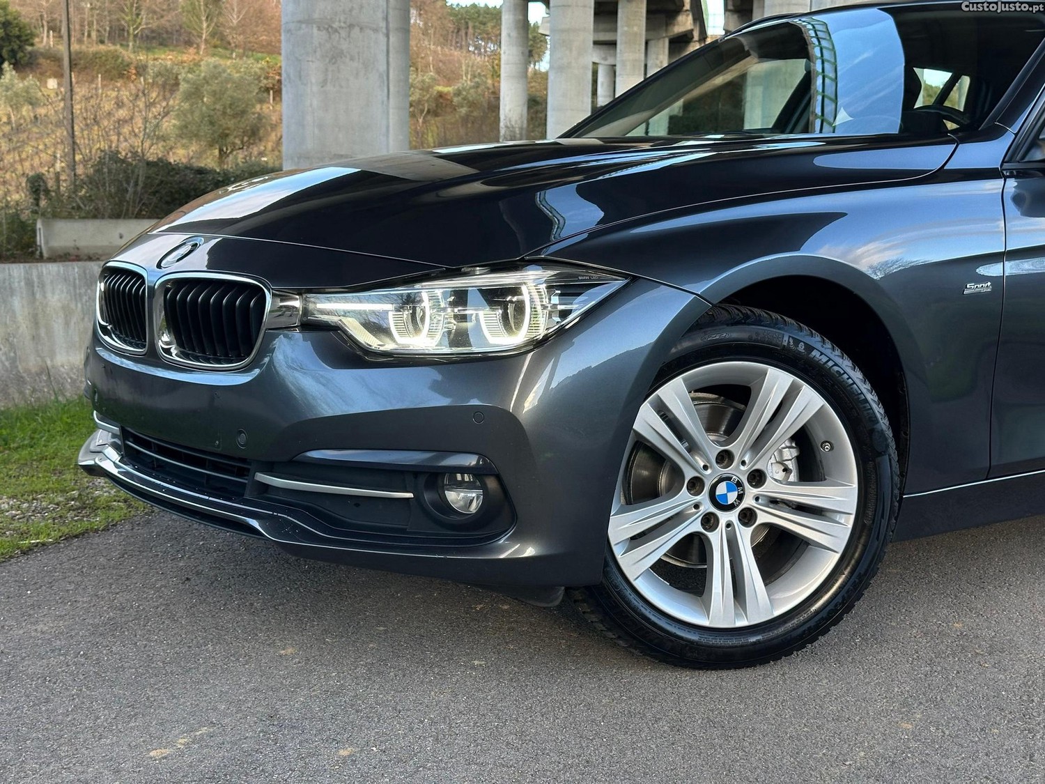BMW 318 Touring Line Sport Shadow Auto - 17 foto 2