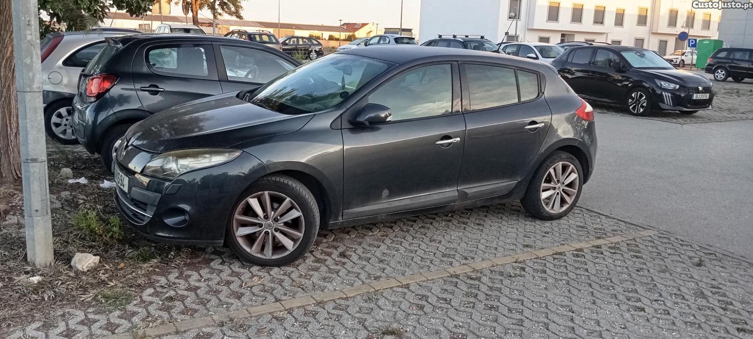 Renault Mégane Hatchback — fotografia 3