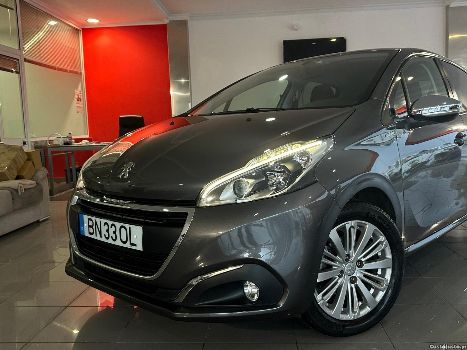 Peugeot 208 1.2 PureTech Allure - 17 — photo 2