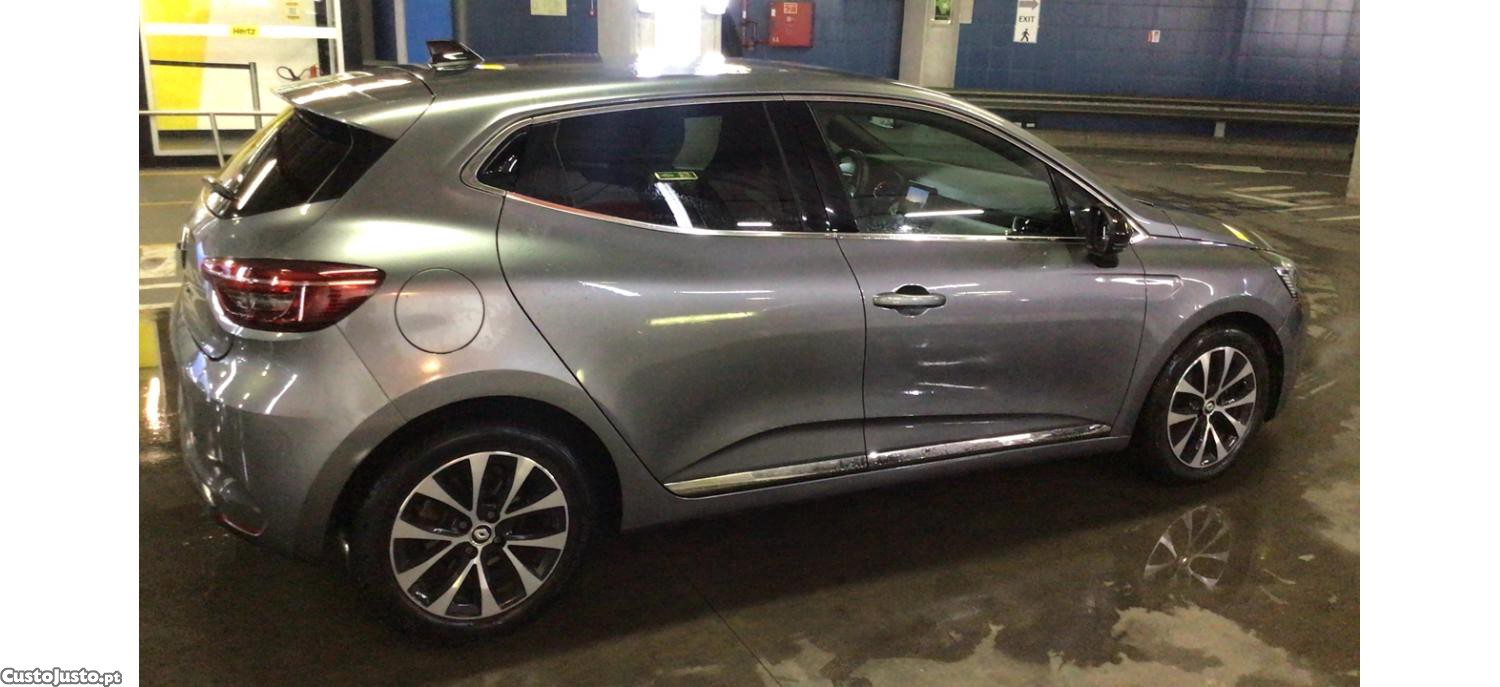 Renault Clio 1.0 Tce Techno — fotografia 2
