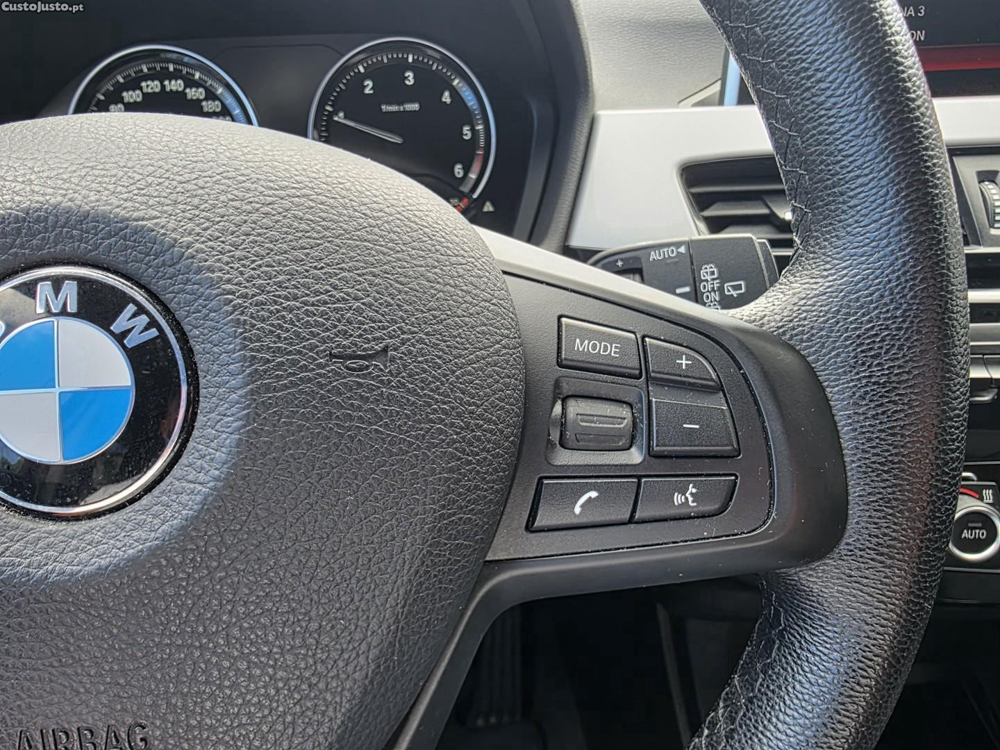BMW X1 16 d sDrive — fotografia 10