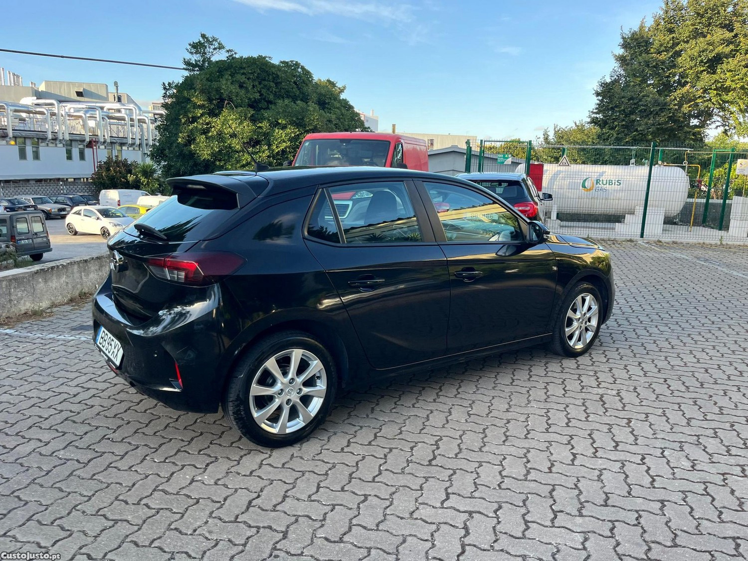 Opel Corsa 1.2 Edition — fotografia 11