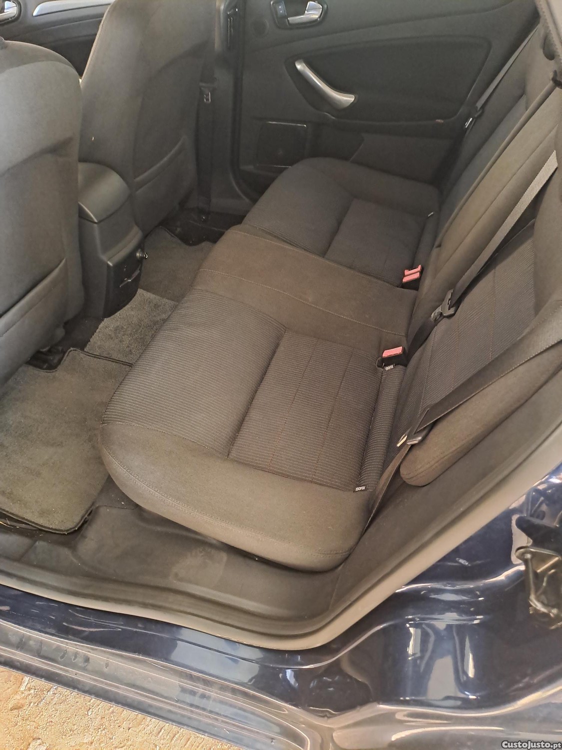 Ford Mondeo 1.8 TDCI GHIA — photo 5