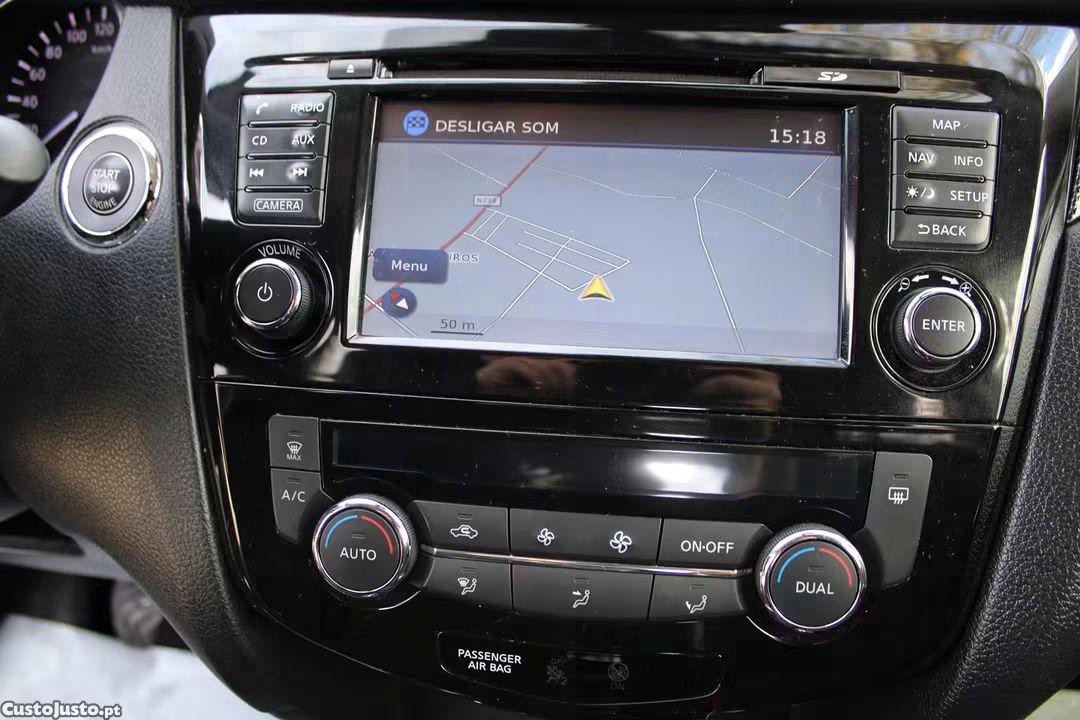 Nissan X-Trail TEKNA 7 lugares — fotografia 5